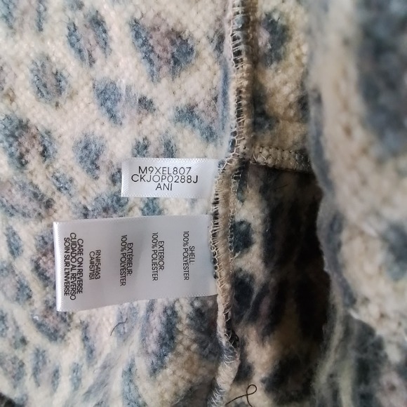 Calvin‎ Klein Open Front Plush Sherpa Fleece Jacket Size Small w/ Leopard Print - Picture 10 of 11